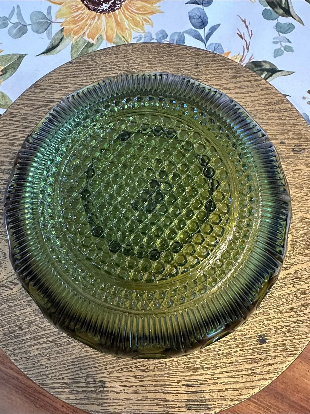 Anchor Hocking vintage thumbprint Green Glass Chip and Dip Serving Bowl